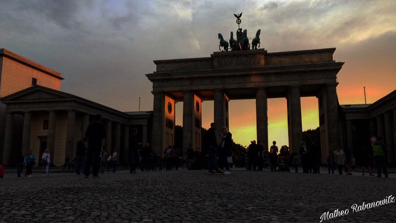 Vous êtes expatrié à Berlin et vous désirez voir un match de football ? Ce guide est fait pour vous.