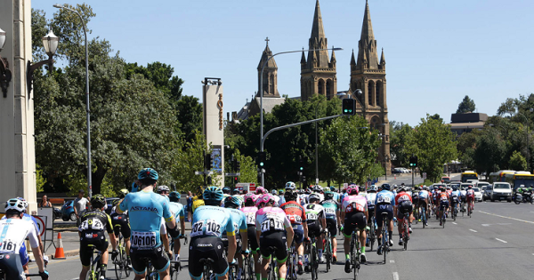 La saison 2020 débutera sur le Santos Tour Down Under en Australie