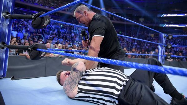 Kevin Owens renvoyé par Shane McMahon