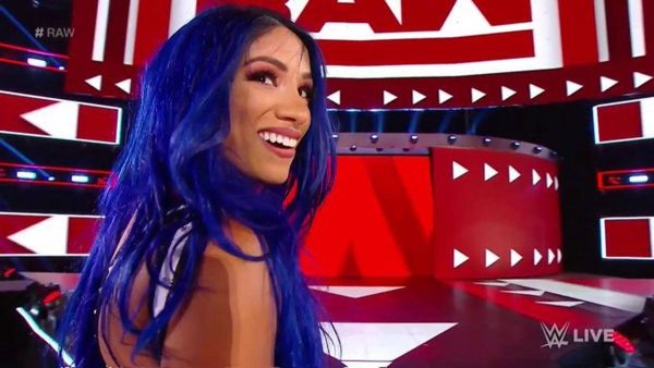 Sasha Banks de retour à Smackdown?