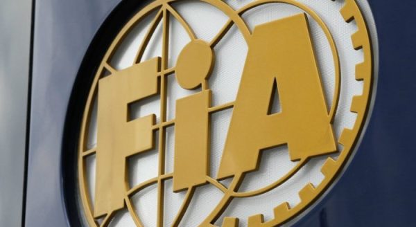 F1 – Saison 2020 – La FIA se met sept écuries à dos!!