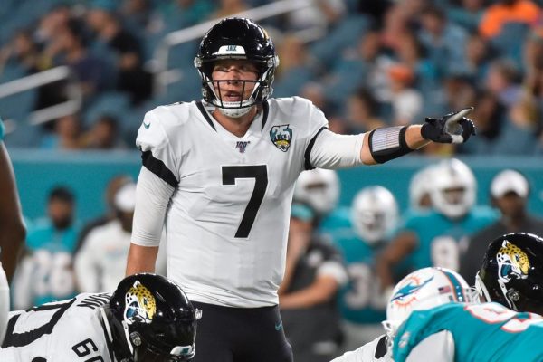 Free Agency NFL : Nick Foles à Chicago, le bal des défenseurs