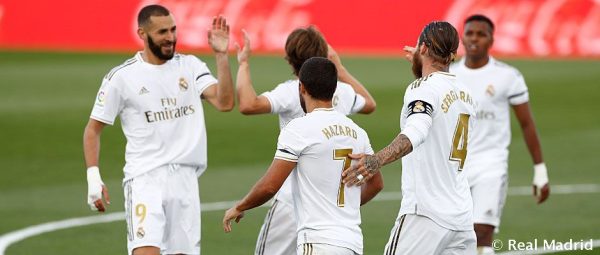 Le Real Madrid s’impose face à Valence grâce à un grand Benzema