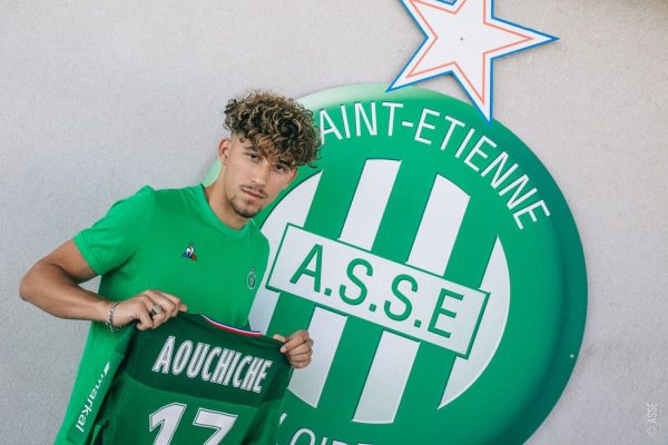 Adil Aouchiche s’engage avec Saint-Étienne