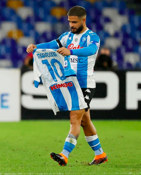 Serie A : Une victoire écrasante de Naples pour rendre hommage à Maradona