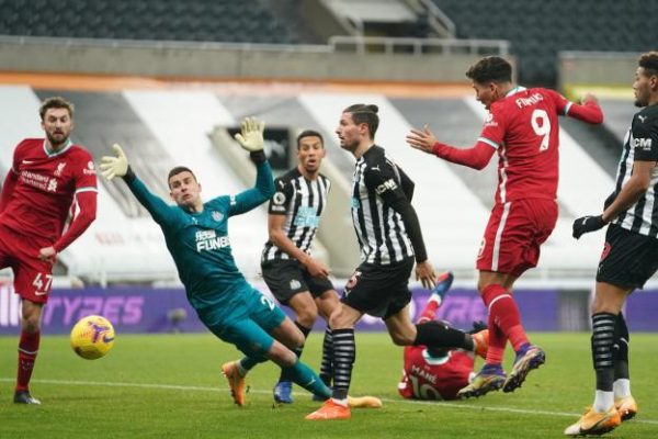 Liverpool cale à Newcastle !