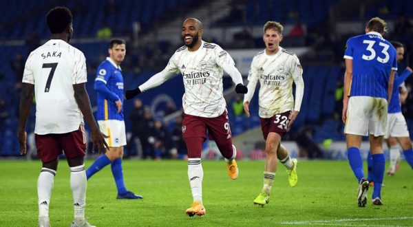 Premier League (J16) : Leeds cartonne, Arsenal se rassure, United in extremis