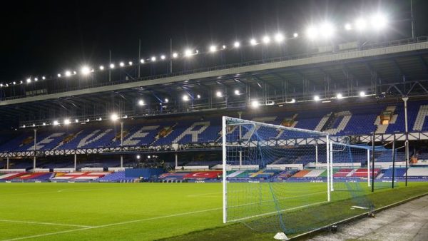 Premier League : le coronavirus vient gâcher les fêtes !