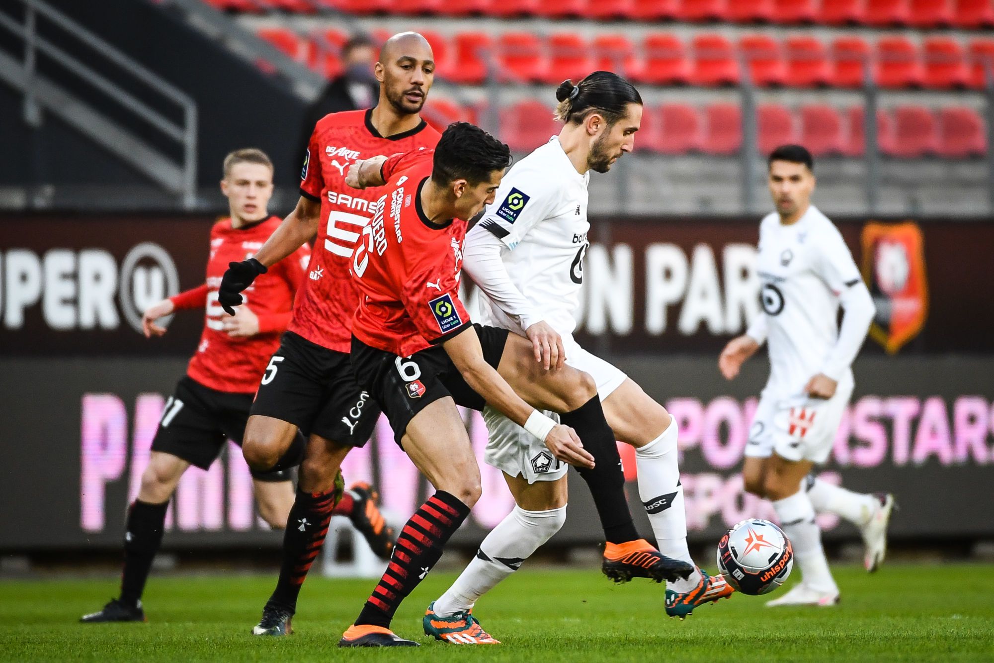 Ligue 1 : Lille domine Rennes et rejoint le PSG en tête du championnat