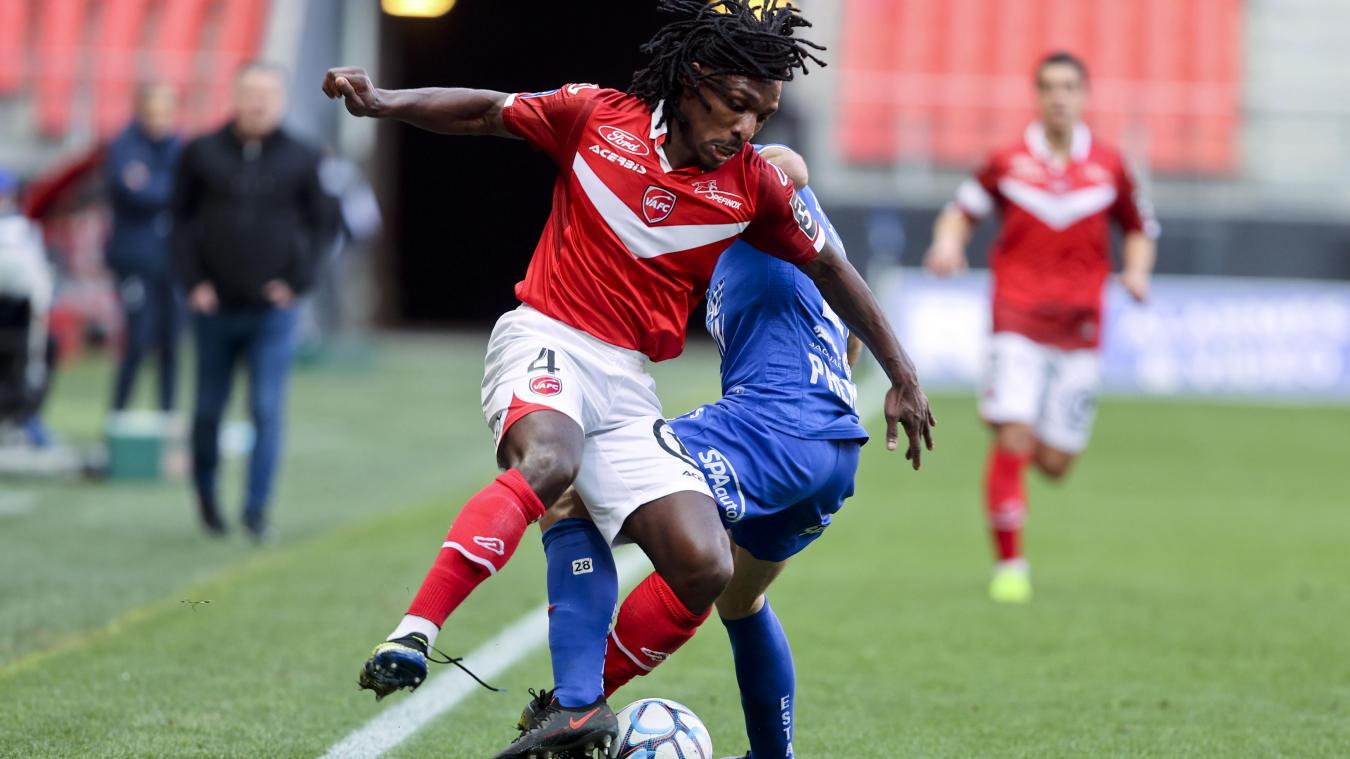 Troyes cède en fin de match à Valenciennes