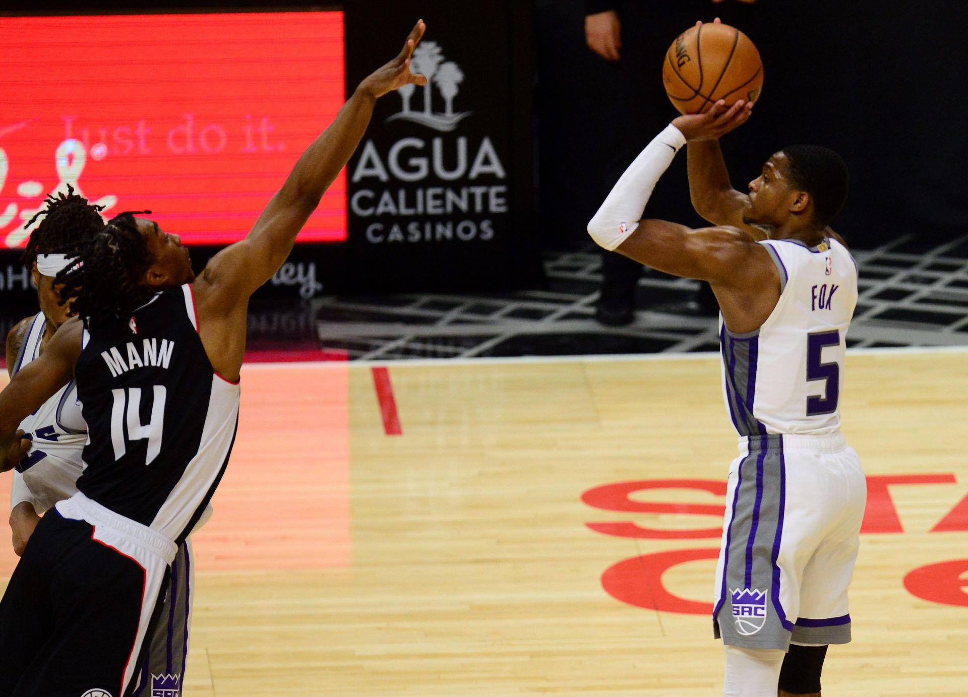 NBA Cinq Majeur: Un sans faute pour De’Aaron Fox