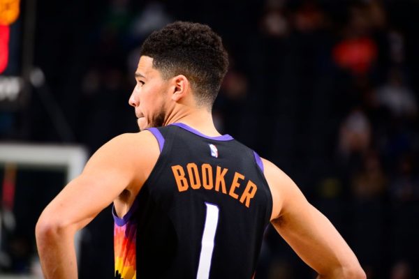 NBA Cinq Majeur: Devin Booker fait parler la poudre