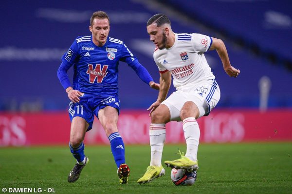 L’OL prend provisoirement la tête du championnat