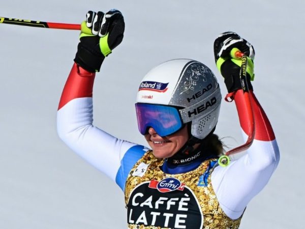 Corinne Suter championne du monde de la descente