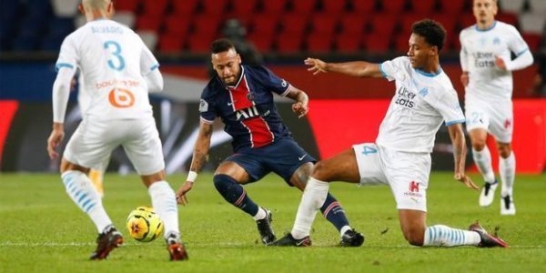 Ligue 1 : Paris s’adjuge le Classique et enfonce Marseille un peu plus dans la crise