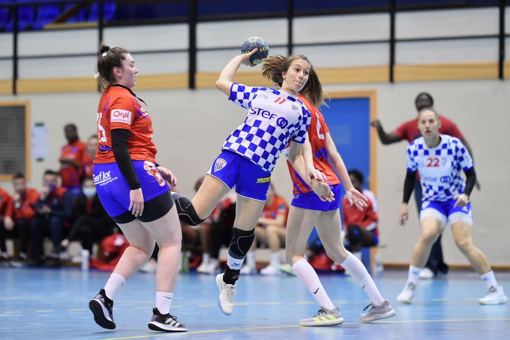 Interview Handball (F) : Victoire Nicolas.