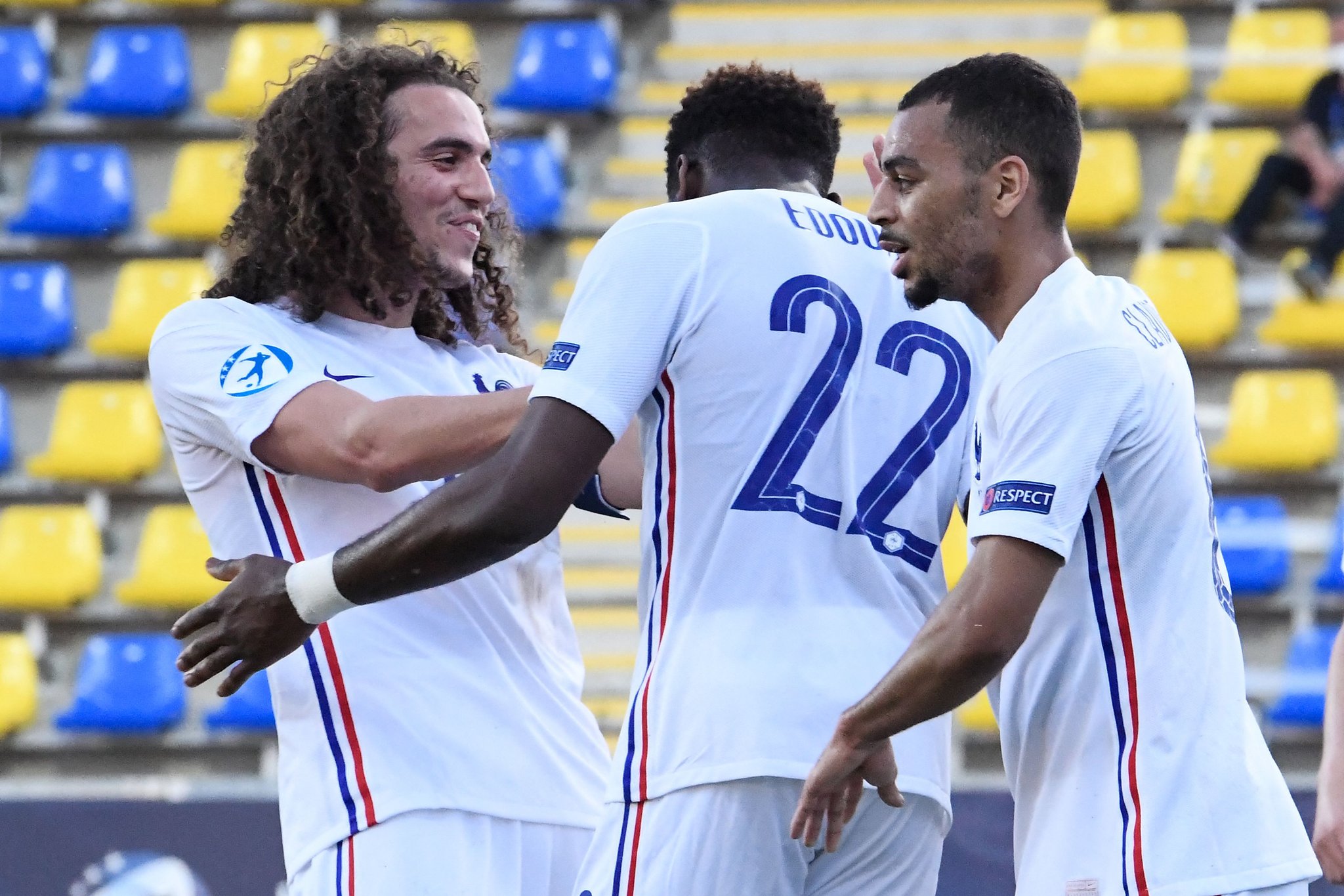 Euro U21 : les Bleuets s’imposent 2-0 et se qualifient pour la suite