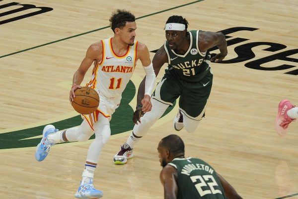 NBA Playoffs : Trae Young pose ses marques chez les Bucks