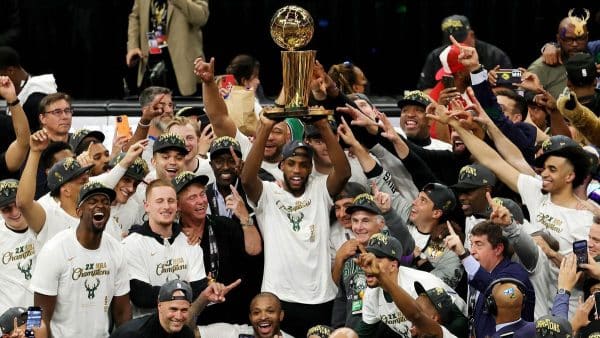 30 moments 2021 : Milwaukee Bucks, tout là-haut