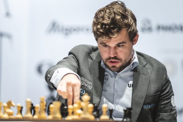 Magnus Carlsen, l’indétrônable champion du monde d’échecs