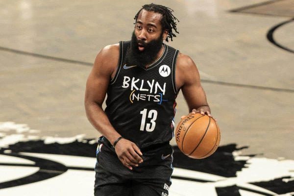 James Harden, recordman du nombre de tirs à 3 points loupés