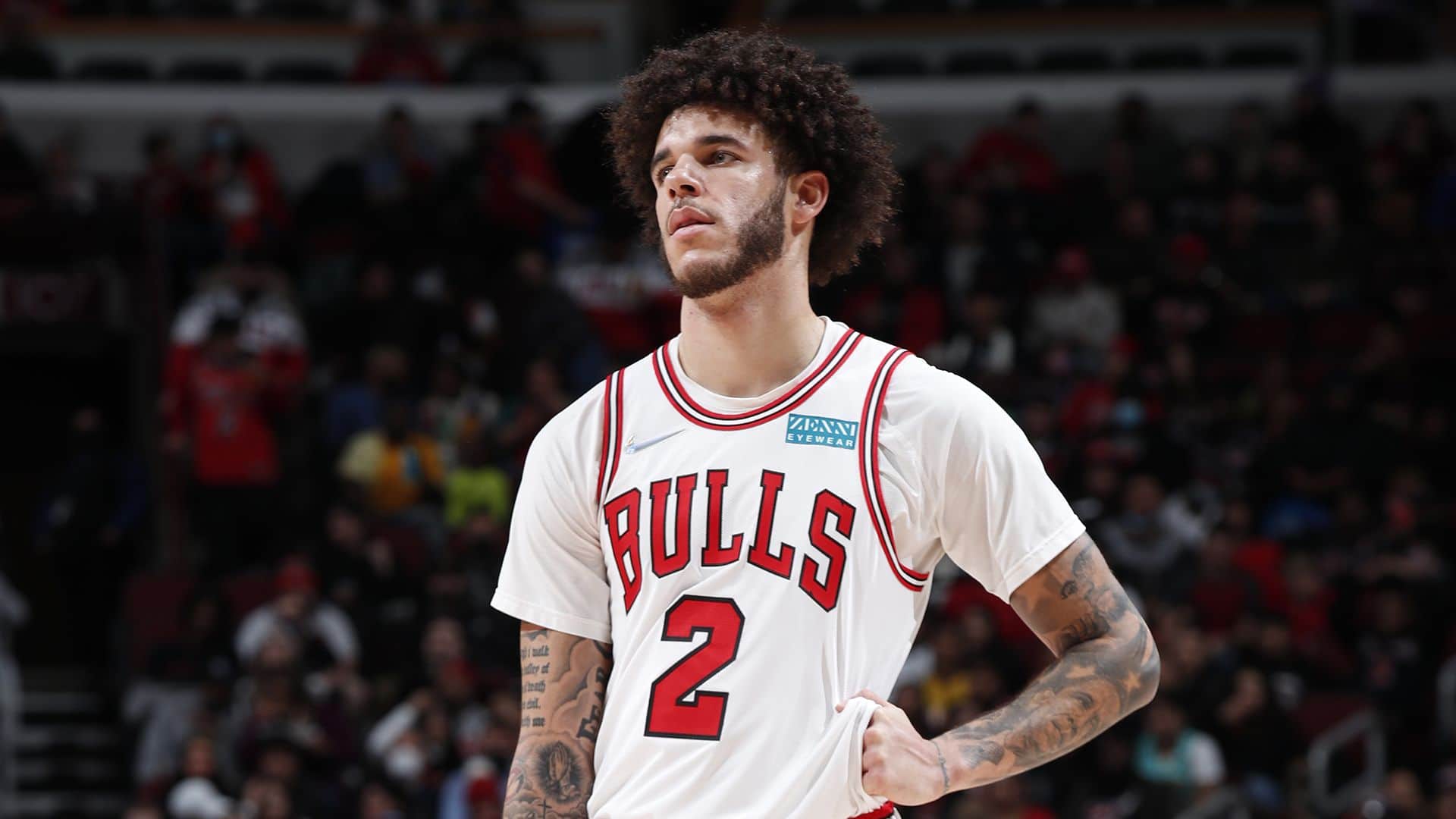 Chicago Bulls : Lonzo Ball hors des parquets pour six à huit semaines
