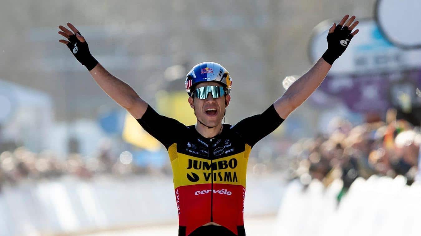 Wout Van Aert remporte l’Omloop Het Nieuwsblad
