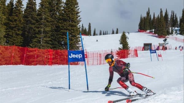 JO 2022 – Benjamin Alexander, le premier skieur jamaïcain à participer aux JO réalise “un rêve fou”
