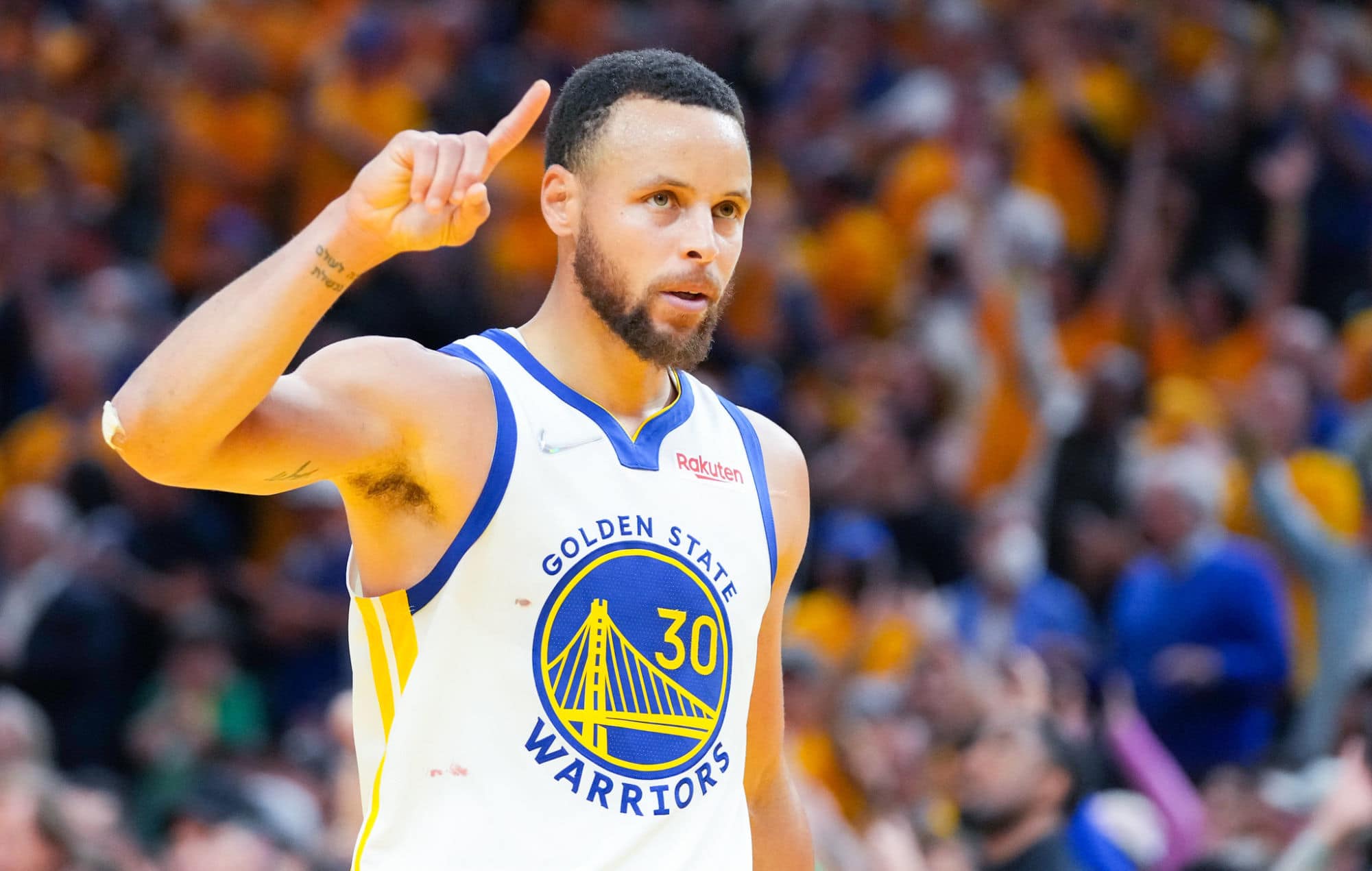 NBA : les Warriors de Steph Curry s’offrent un gros scoreur (Officiel)