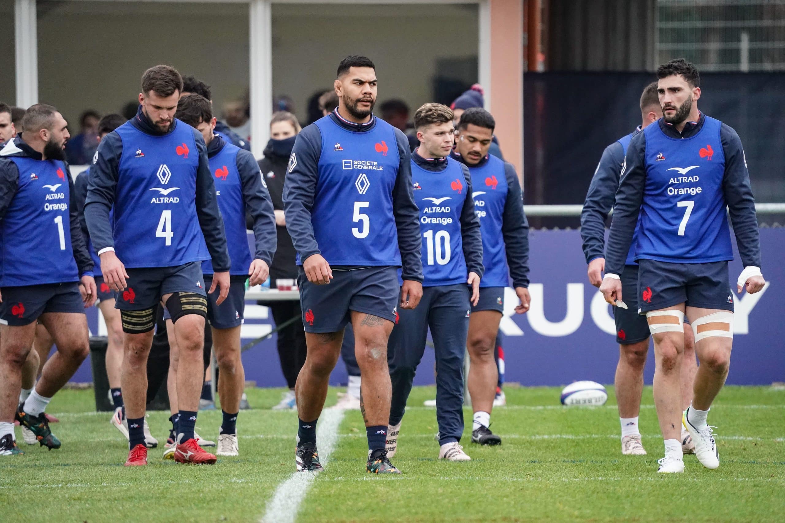 6 Nations : le groupe de 42 joueurs du XV de France pour la compétition