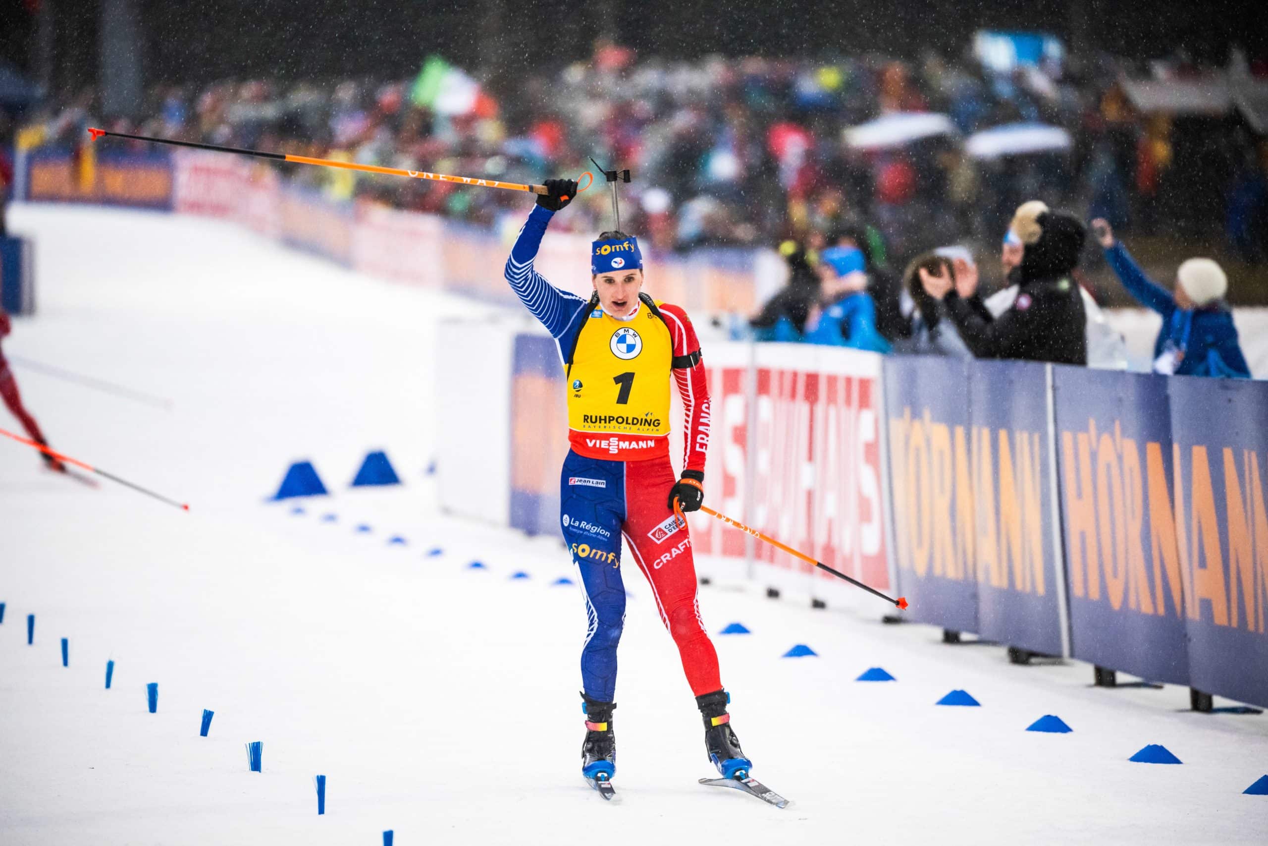 Biathlon Ruhpolding 2022-2023 : Johannes Boe sans égal, Julia Simon renoue avec la victoire