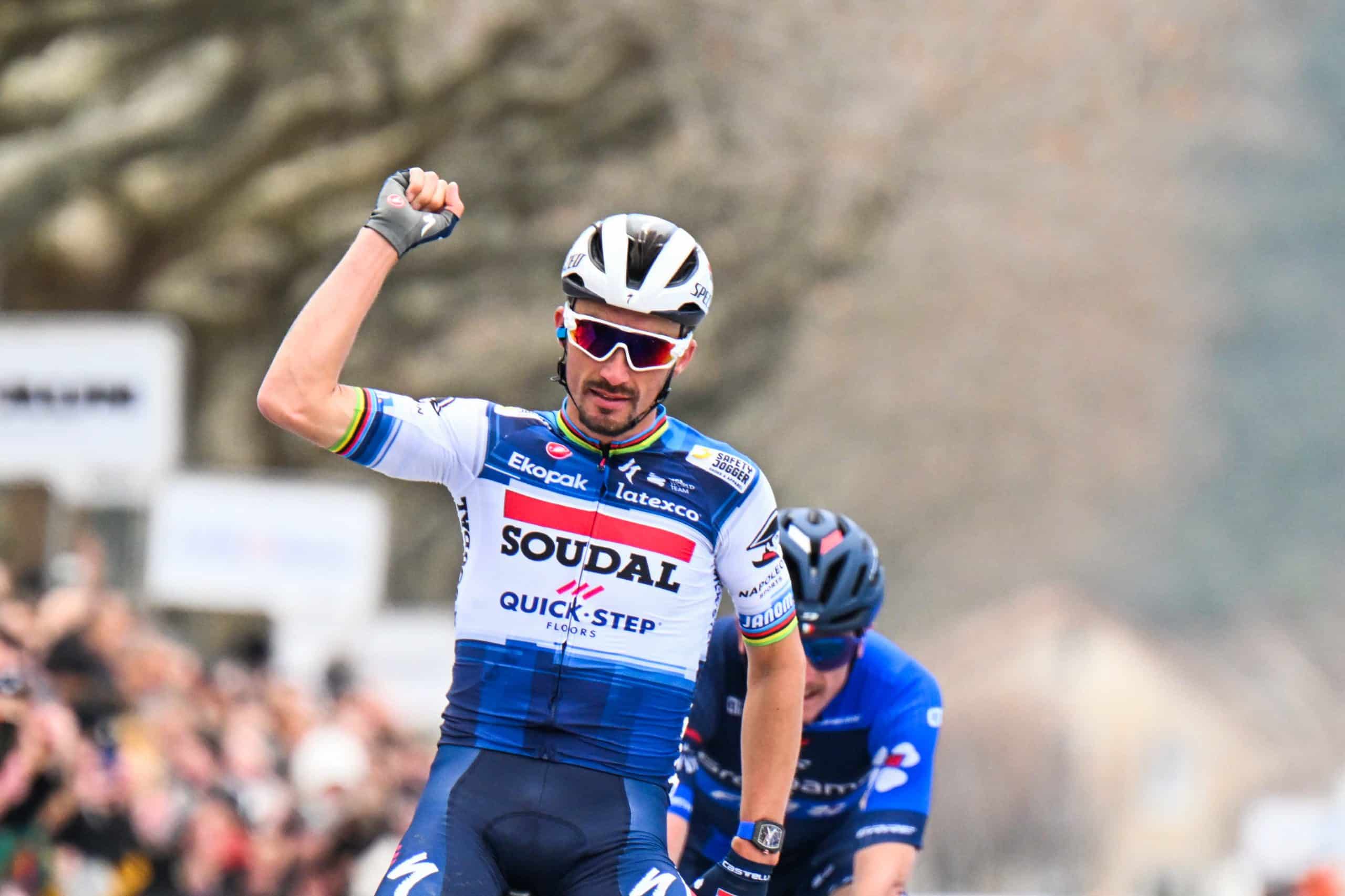 Julian Alaphilippe remporte la Classique Faun-Ardèche