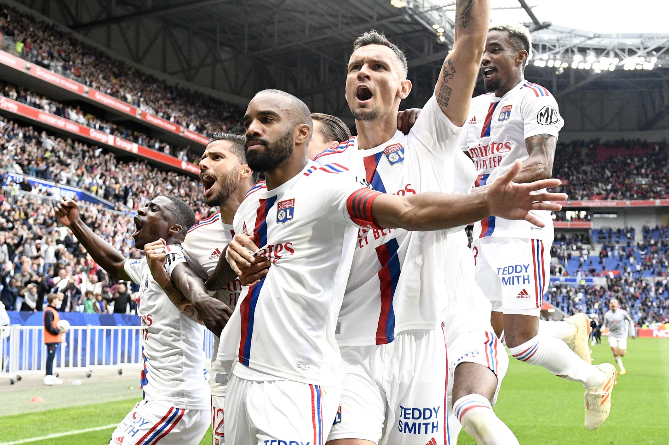 OL : Le maillot extérieur pour la saison 2023/2024 aurait fuité !