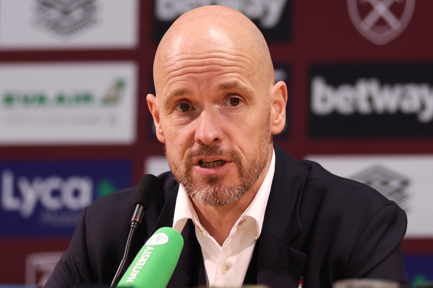 Mercato Manchester United : un point de chute trouvé pour van de Beek