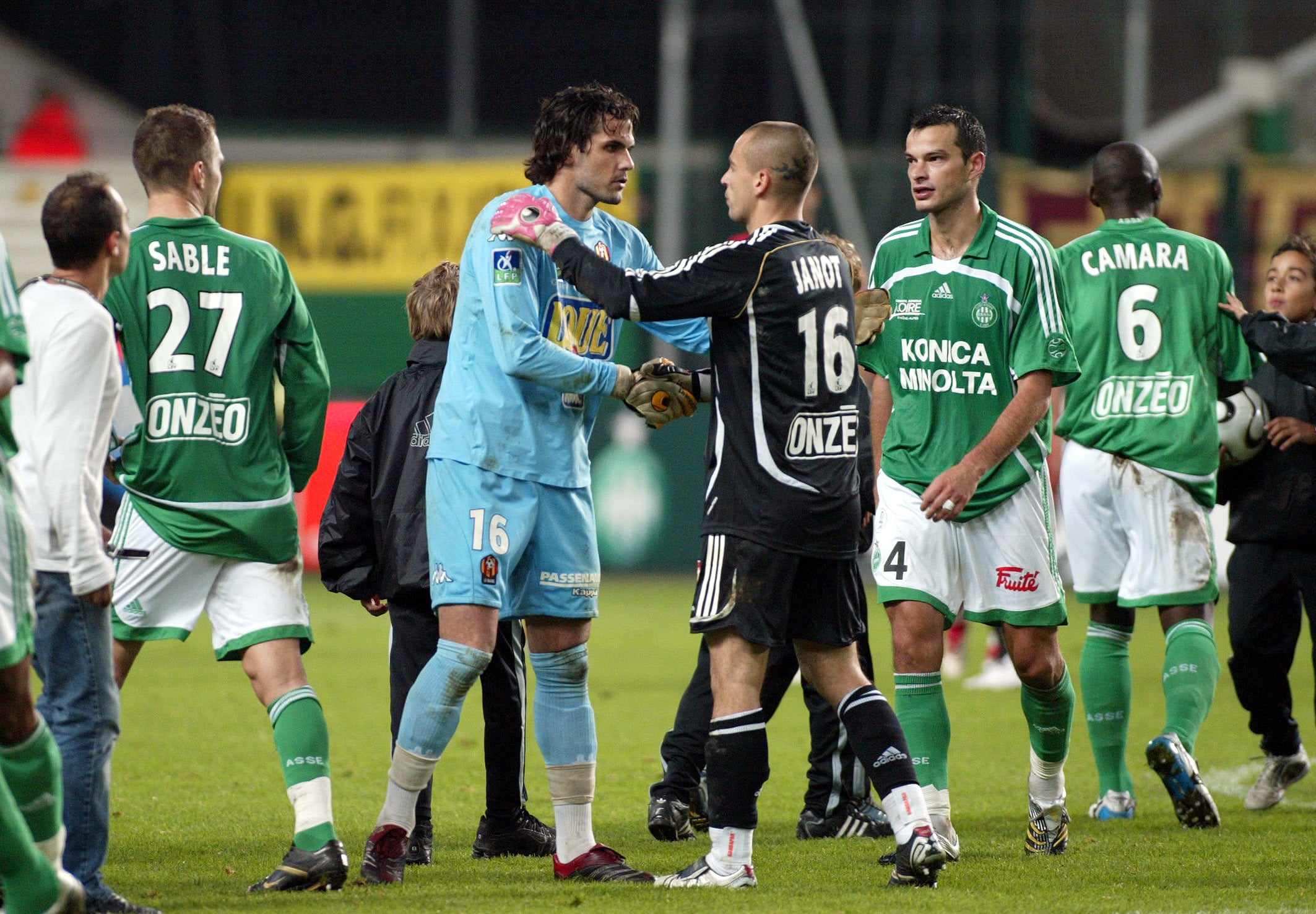 Equipe de France : une légende de l’ASSE rejoint Thierry Henry