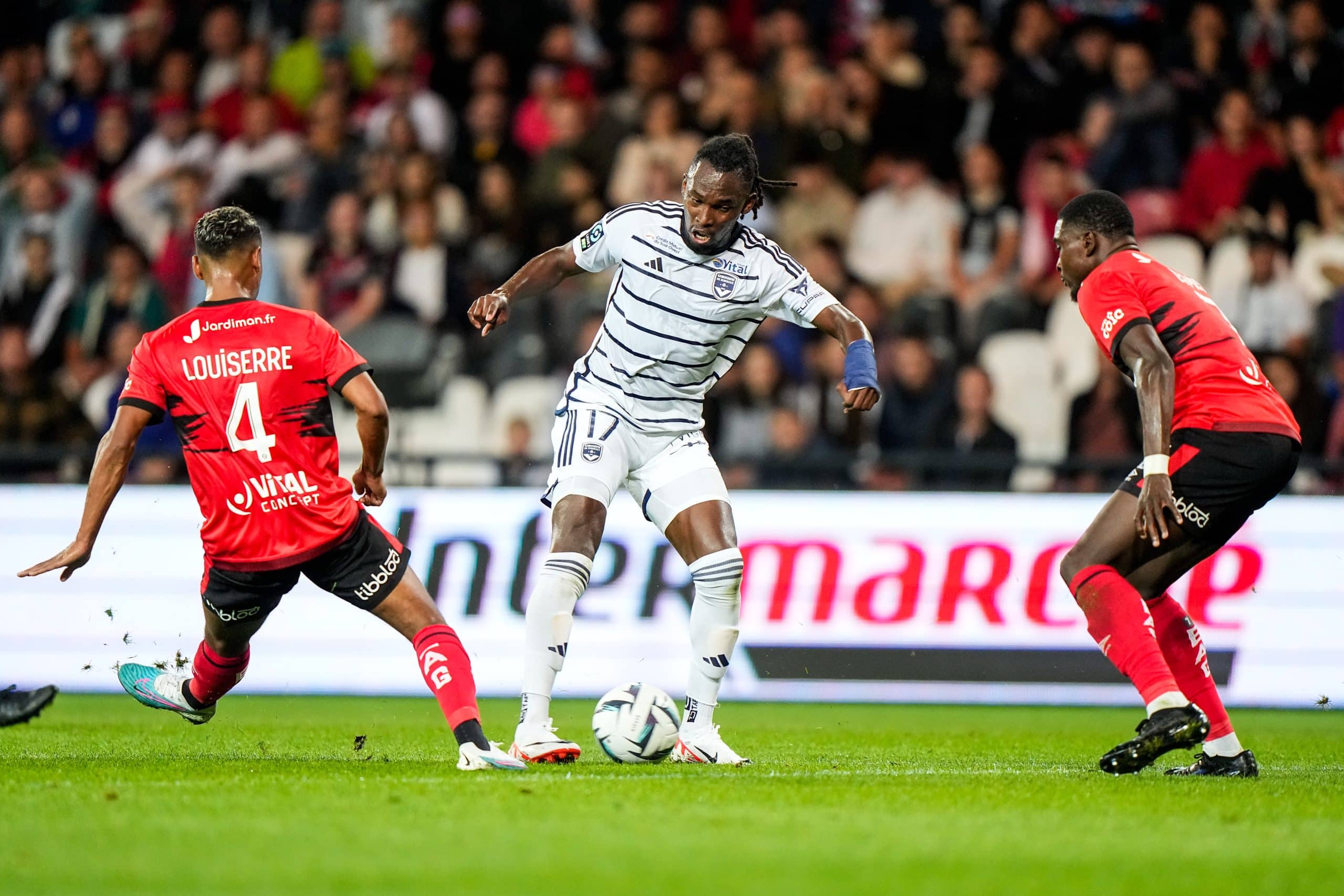 Ligue 2 : Bordeaux cale, Auxerre fait le show : les résultats de la 8e journée