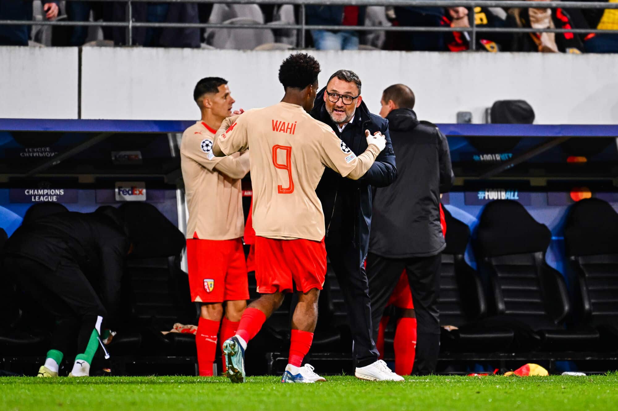 RC Lens : la folle anecdote de Franck Haise sur la sortie d’Elye Wahi