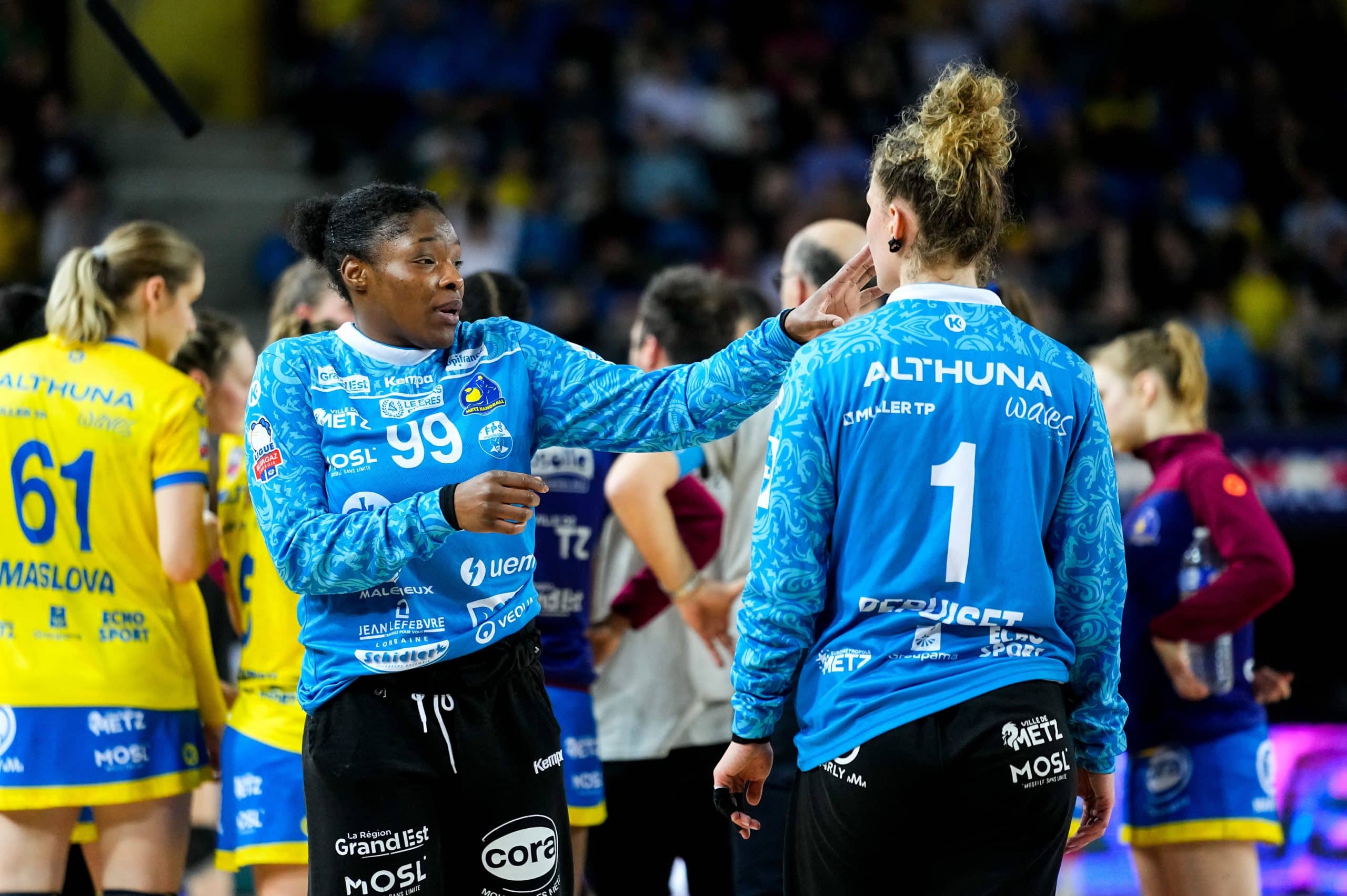 Handball : Qui sera la gardienne titulaire au mondial ?