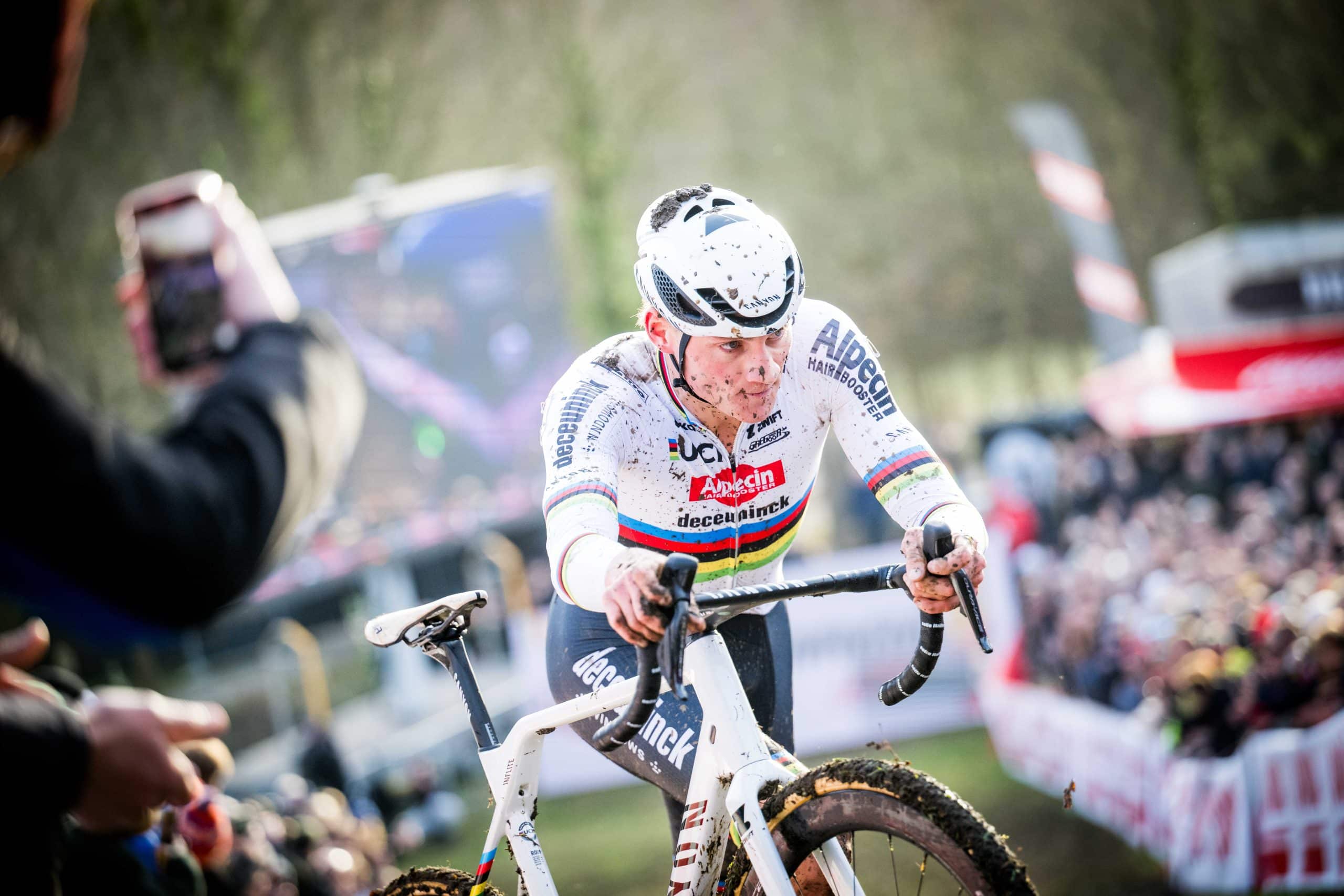 Cyclo-Cross : Mathieu Van Der Poel enchaine les victoires