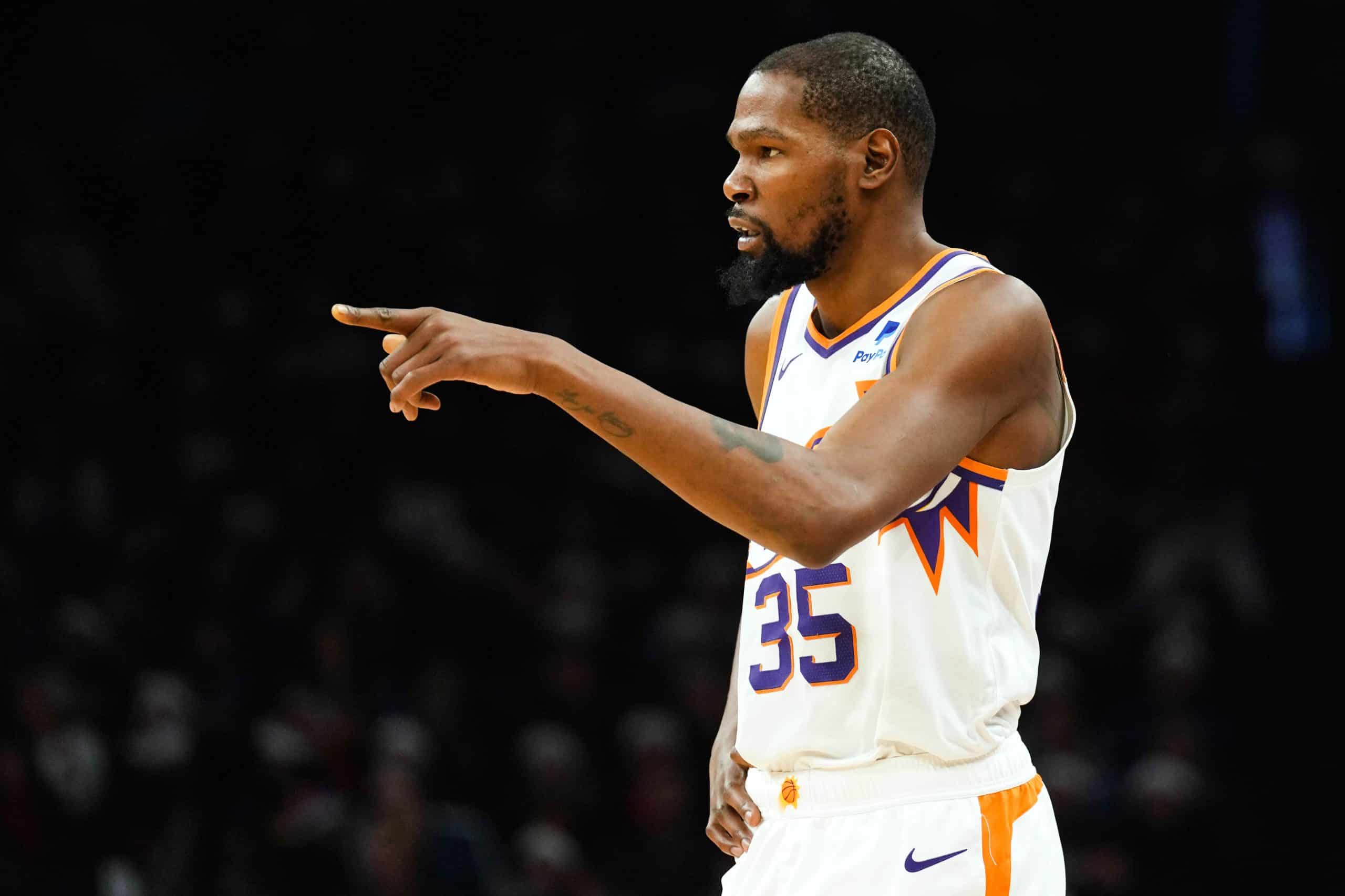 NBA : Kevin Durant sort un triple double énorme contre Houston