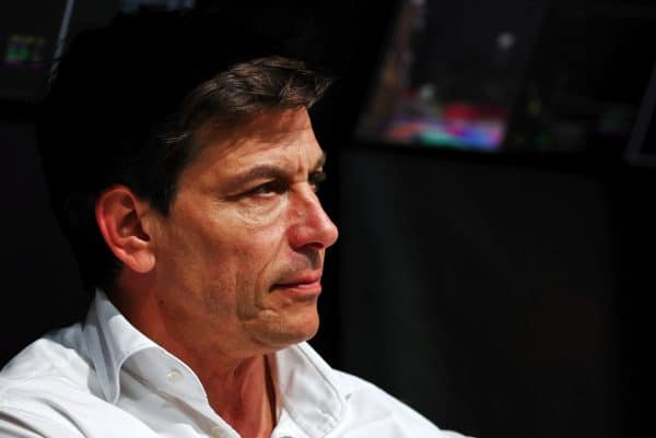 F1 : Max Verstappen chez Mercedes, le rêve de Toto Wolff