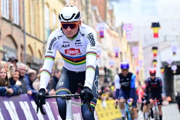 DIRECT. Tour des Flandres 2024 : Victoire de Van der Poel !