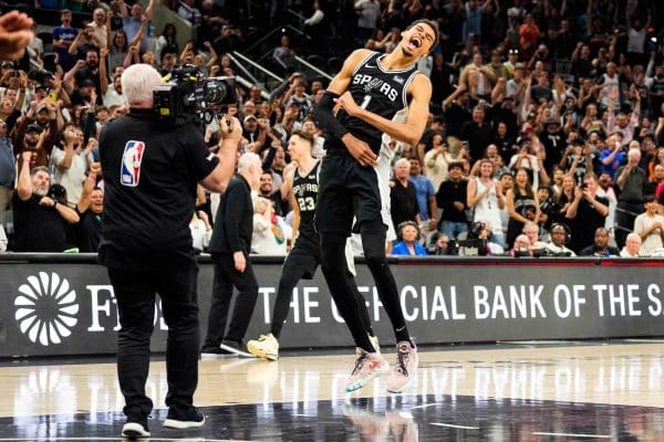 NBA : Victor Wembanyama jouera deux fois à Paris en 2025 !