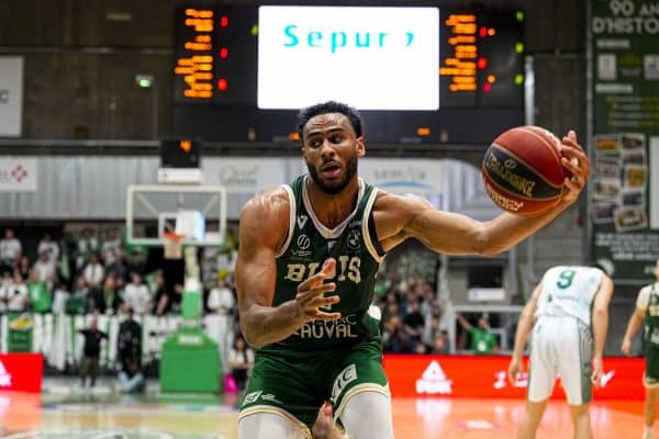 NBA : un français signe chez les Lakers avec LeBron James