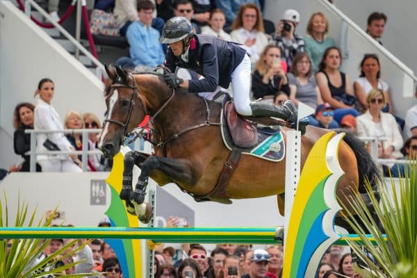 JO 2024 : un taulier de l’équipe de France d’équitation privé de compétition