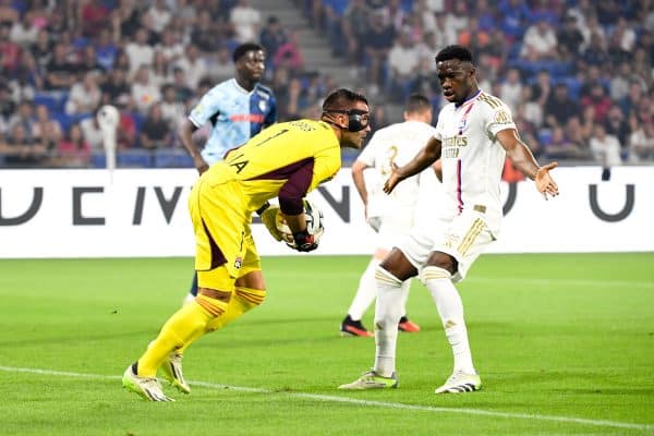 Mercato OL : Textor aux anges, le Hellas Verone rêve d’un autre indésirable