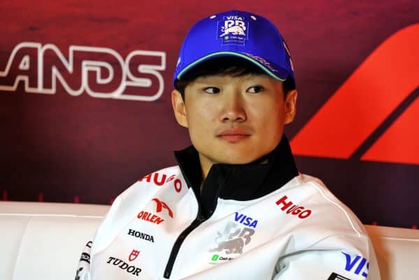 F1 : Yuki Tsunoda a-t-il le niveau pour remplacer Sergio Pérez chez Red Bull ?