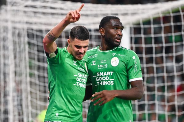 Mercato ASSE : un indésirable officialise son départ