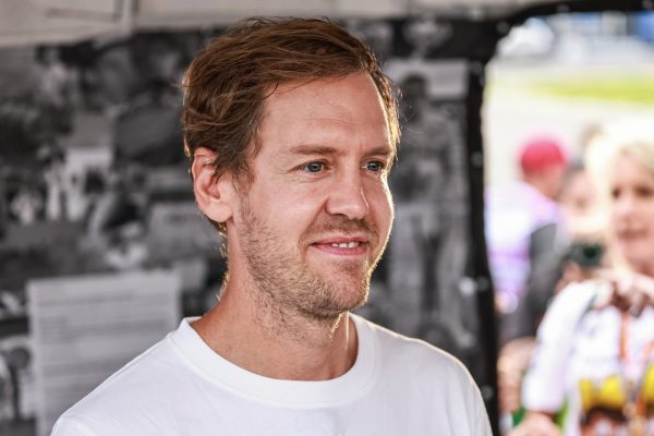 F1 : “Je peux jouer un rôle”, Sebastian Vettel se rapproche de Red Bull