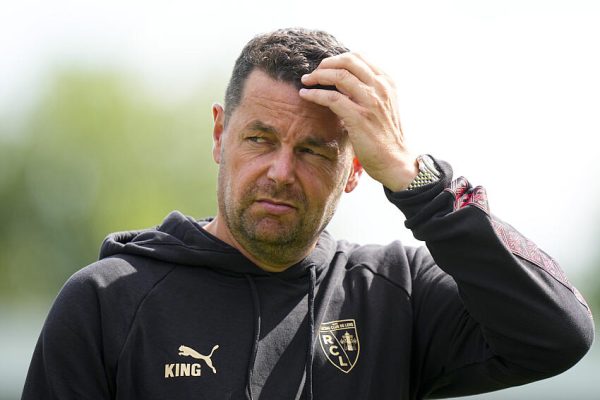 Mercato RC Lens : après El Aynaoui, un nouveau départ se précise au milieu de terrain